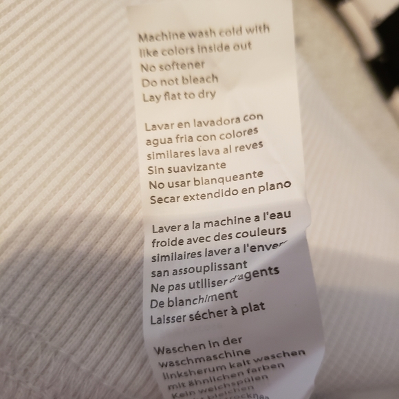 ●SOLD●Fabletics Jasmine Side Slit Pullover 1X - Picture 16 of 16